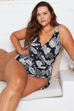 Opus Sway Hayes D / DD Cup Underwire One Piece Swimsuit 9 Opus Sway Hayes D / DD Cup Underwire One Piece Swimsuit -Fashion underwear AT1795OY HayesUnderwireOnePiece OpusSway Black Curvefitplussizeswimwear