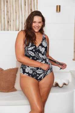 Opus Sway Hayes D / DD Cup Underwire One Piece Swimsuit