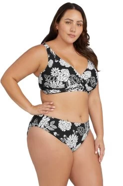 Opus Sway Monet Mid Rise Swim Pant 10 Opus Sway Monet Mid Rise Swim Pant -Fashion underwear AT3711OY AT4844OYDelacroixBikiniTop OpusSway Black Curvefitplussizeswimwear 2