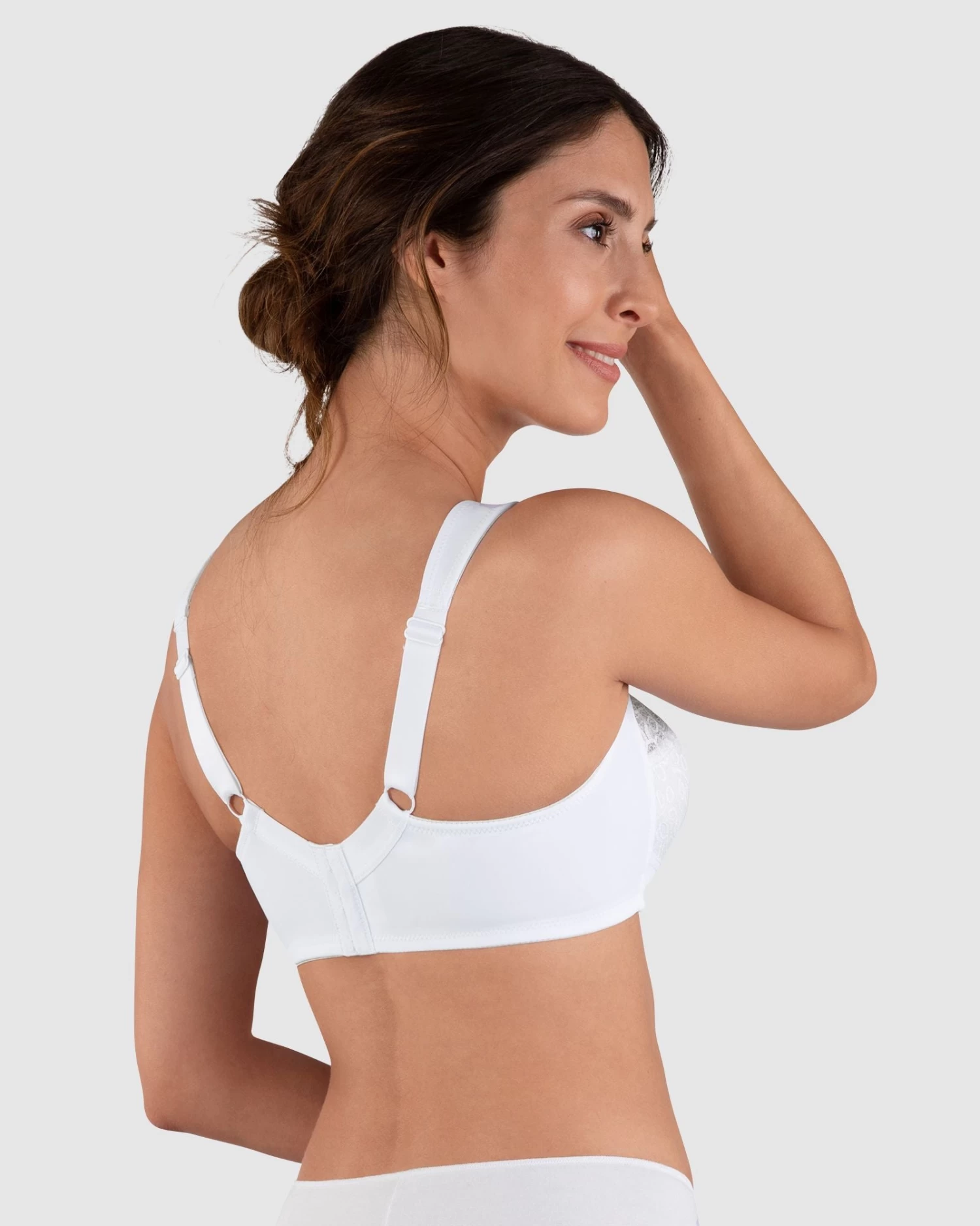 Naturana Wide Strap Soft Cup Wirefree White 5 Naturana Wide Strap Soft Cup Wirefree White - Image 3